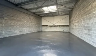  LOCAUX D'ACTIVITÉS 152 M² DERVAL