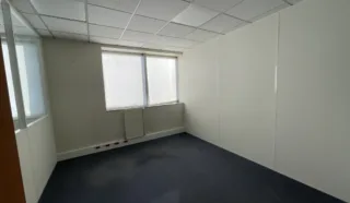  BUREAUX 230 m² SAINT-GREGOIRE