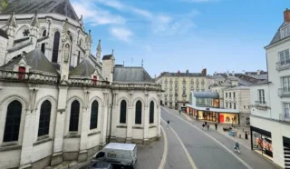  BUREAUX 294 M² NANTES