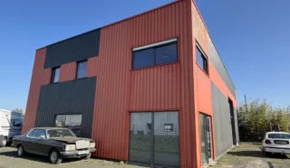  LOCAUX D'ACTIVITÉS 292 M² SAINT JULIEN DE CONCELLES
