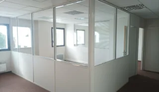 LOCAL D'ACTIVITES 437 m² GUIPAVAS