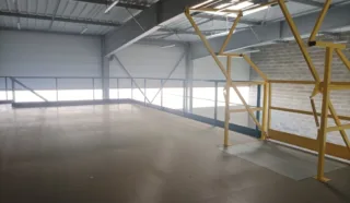  LOCAL D'ACTIVITES 437 m² GUIPAVAS
