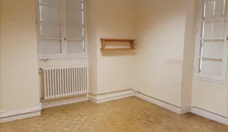  BUREAUX 270 m² GUÉRANDE