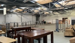  BÂTIMENT COMMERCIAL VANNES 1 200 m²