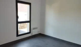  LOCAL COMMERCIAL / BUREAUX 63 m² ERGUE GABERIC