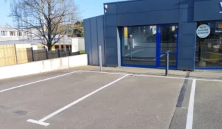  LOCAL COMMERCIAL / BUREAUX 63 m² ERGUE GABERIC