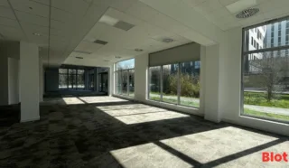  BUREAUX NEUFS LA COURROUZE 284 M² RENNES