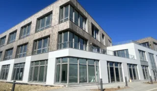  BUREAUX neufs 206 m² PACÉ