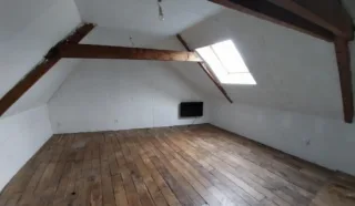  IMMEUBLE 135 m² BIGNAN