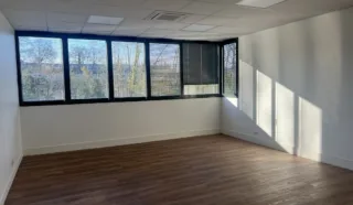  BUREAUX 650 m² CESSON-SEVIGNE