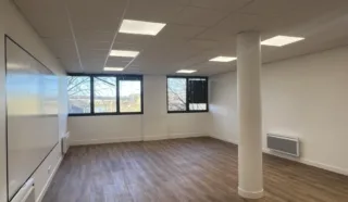  BUREAUX 190 m² CESSON-SEVIGNE