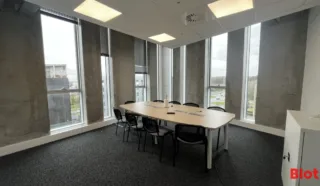  BUREAUX 283 m² CESSON-SEVIGNE