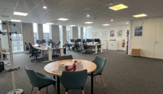  BUREAUX 521 m² CESSON-SEVIGNE