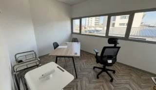  BUREAUX 136 M² LORIENT