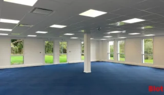  BUREAUX 216 M² PORNIC