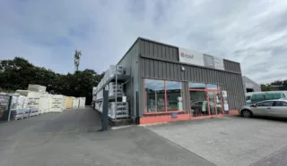  LOCAUX D'ACTIVITÉS 384 m² BREST