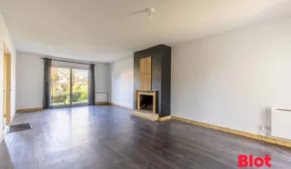 Maison 6 pièce(s)