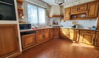 Maison 6 pièce(s)