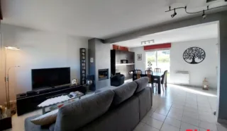 Maison 4 pièce(s)