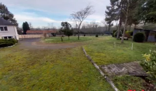 Terrain 667m²