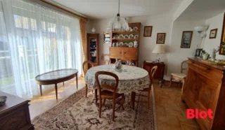 Maison 6 pièce(s)
