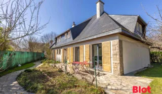 Maison 8 pièce(s)