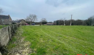 Terrain 562m²