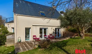 Maison 6 pièce(s)