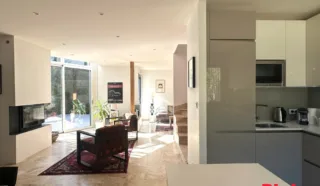 Maison 6 pièce(s)