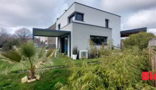 Maison 6 pièce(s)