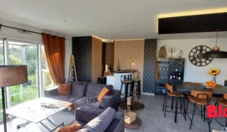 Maison 6 pièce(s)