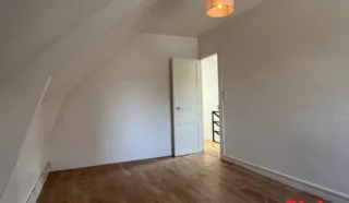 Maison 4 pièce(s)