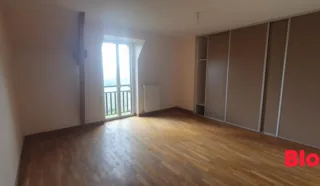 Maison 6 pièce(s)