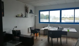  BUREAUX 97 m² AURAY