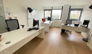  BUREAUX 1 000 m² NANTES