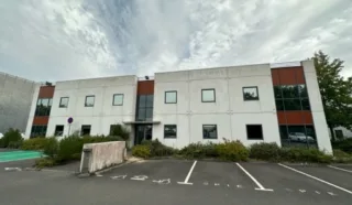  Bureaux indépendants St Herblain 1200 m² div. 500 m²