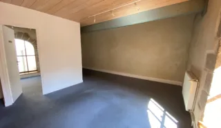  BUREAUX 98 M² DOL-DE-BRETAGNE