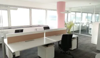  BUREAUX 7 500 m² GUIPAVAS