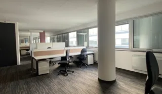  BUREAUX 7 500 m² GUIPAVAS