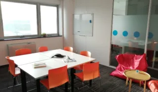  BUREAUX -3 750 m² GUIPAVAS