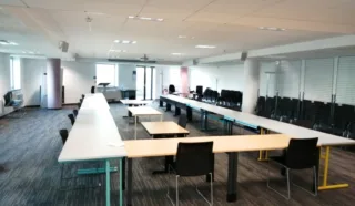  BUREAUX -3 750 m² GUIPAVAS