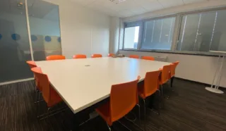  BUREAUX -3 750 m² GUIPAVAS