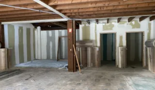  LOCAUX d'ACTIVITÉS 223 m² PROX. DINAN