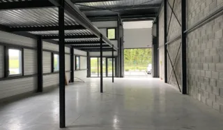  LOCAUX D'ACTIVITÉS 265 m² LA RICHARDAIS