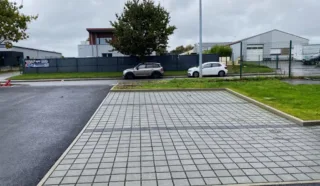  LOCAUX D'ACTIVITÉS 187 m² DINARD
