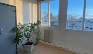  BUREAUX 182 m² GOUESNOU