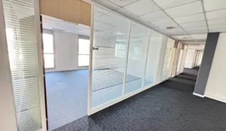  BUREAUX 1 200 M² NANTES