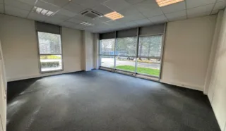  BUREAUX 1 200 M² NANTES