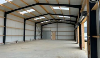  LOCAL D'ACTIVITES  138 m²  LANDERNEAU