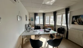  BUREAUX 82 M² RENNES CENTRE-VILLE